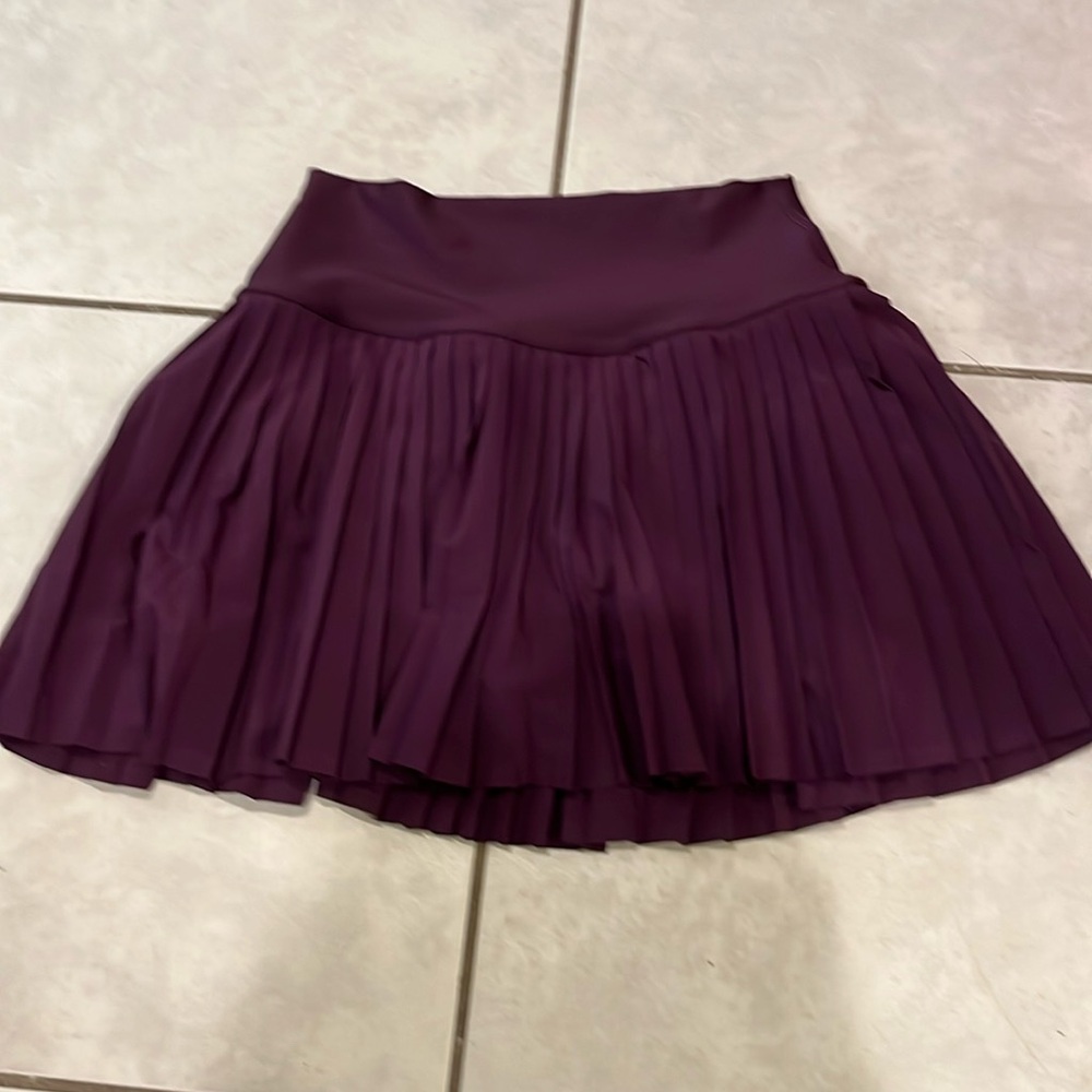 Alo Yoga tennis skirt